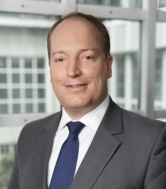 Dr. Claudius Leibfritz, CEO, Allianz Automotive | Top Company Guide