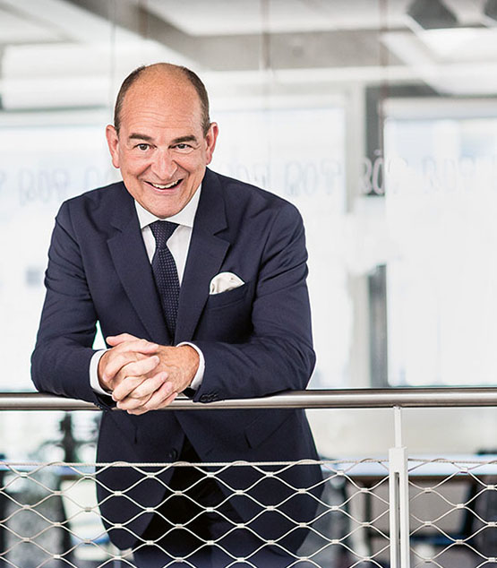 Erwin Doll, Vorsitzender des Vorstands, Röchling Automotive SE & Co. KG | Top Company Guide